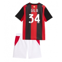 Maillot de football Réplique AC Milan Mario Gila #34 Domicile Enfant 2026-27 Manche Courte (+ Pantalon court)