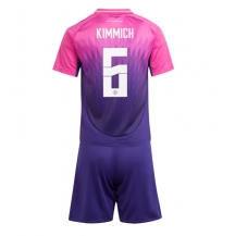 Maillot de football Réplique Allemagne Joshua Kimmich #6 Extérieur Enfant Europe 2024 Manche Courte (+ Pantalon court)