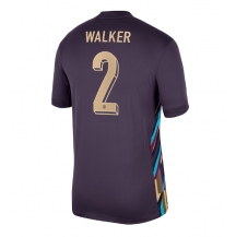 Maillot de football Réplique Angleterre Kyle Walker #2 Extérieur Europe 2024 Manche Courte
