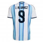 Maillot de football Réplique Argentina Julian Alvarez #9 Domicile Mondial 2026 Manche Courte