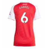 Maillot de football Réplique Arsenal Gabriel Magalhaes #6 Domicile Femme 2025-26 Manche Courte