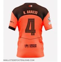 Maillot de football Réplique Barcelona Ronald Araujo #4 Troisième 2025-26 Manche Courte