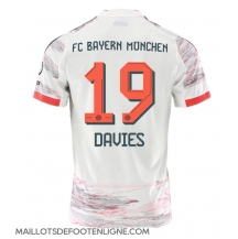 Maillot de football Réplique Bayern Munich Alphonso Davies #19 Extérieur 2025-26 Manche Courte