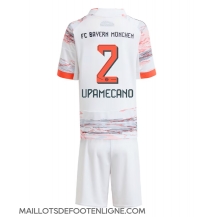 Maillot de football Réplique Bayern Munich Dayot Upamecano #2 Extérieur Enfant 2025-26 Manche Courte (+ Pantalon court)