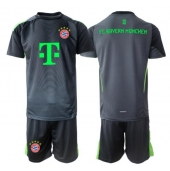 Maillot de football Réplique Bayern Munich Gardien de but Extérieur Enfant 2025-26 Manche Courte (+ Pantalon court)