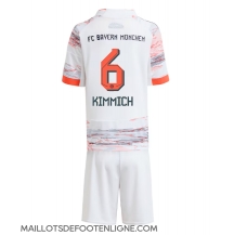 Maillot de football Réplique Bayern Munich Joshua Kimmich #6 Extérieur Enfant 2025-26 Manche Courte (+ Pantalon court)