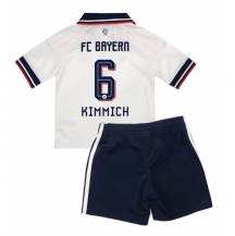 Maillot de football Réplique Bayern Munich Joshua Kimmich #6 Extérieur Enfant 2026-27 Manche Courte (+ Pantalon court)