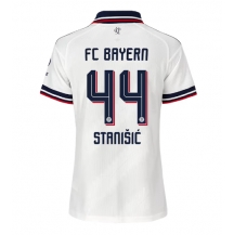 Maillot de football Réplique Bayern Munich Josip Stanisic #44 Extérieur Femme 2026-27 Manche Courte