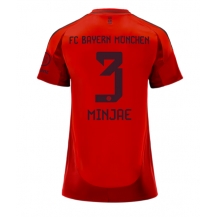 Maillot de football Réplique Bayern Munich Kim Min-jae #3 Domicile Femme 2024-25 Manche Courte