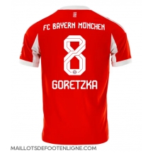 Maillot de football Réplique Bayern Munich Leon Goretzka #8 Domicile 2025-26 Manche Courte