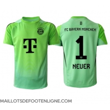 Maillot de football Réplique Bayern Munich Manuel Neuer #1 Gardien de but Domicile 2025-26 Manche Courte