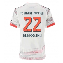 Maillot de football Réplique Bayern Munich Raphael Guerreiro #22 Extérieur Femme 2025-26 Manche Courte