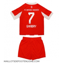 Maillot de football Réplique Bayern Munich Serge Gnabry #7 Domicile Enfant 2025-26 Manche Courte (+ Pantalon court)