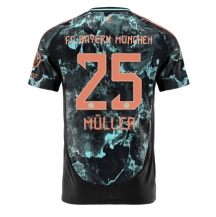 Maillot de football Réplique Bayern Munich Thomas Muller #25 Extérieur 2024-25 Manche Courte