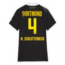 Maillot de football Réplique Borussia Dortmund Nico Schlotterbeck #4 Extérieur Femme 2026-27 Manche Courte