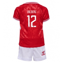 Maillot de football Réplique Danemark Kasper Dolberg #12 Domicile Enfant Europe 2024 Manche Courte (+ Pantalon court)