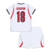 Maillot de football Réplique England Anthony Gordon #18 Domicile Enfant Mondial 2026 Manche Courte (+ Pantalon court)