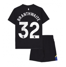 Maillot de football Réplique Everton Jarrad Branthwaite #32 Troisième Enfant 2025-26 Manche Courte (+ Pantalon court)