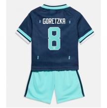 Maillot de football Réplique Germany Leon Goretzka #8 Extérieur Enfant Mondial 2026 Manche Courte (+ Pantalon court)