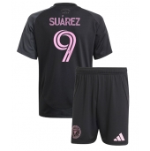 Maillot de football Réplique Inter Miami Luis Suarez #9 Extérieur Enfant 2025-26 Manche Courte (+ Pantalon court)