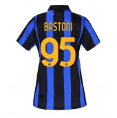 Maillot de football Réplique Inter Milan Alessandro Bastoni #95 Domicile Femme 2026-27 Manche Courte