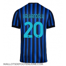 Maillot de football Réplique Inter Milan Hakan Calhanoglu #20 Domicile 2025-26 Manche Courte