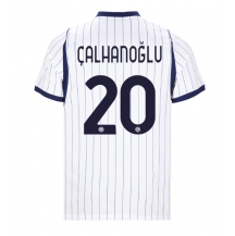 Maillot de football Réplique Inter Milan Hakan Calhanoglu #20 Extérieur 2026-27 Manche Courte