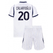 Maillot de football Réplique Inter Milan Hakan Calhanoglu #20 Extérieur Enfant 2026-27 Manche Courte (+ Pantalon court)