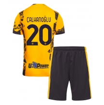 Maillot de football Réplique Inter Milan Hakan Calhanoglu #20 Troisième Enfant 2024-25 Manche Courte (+ Pantalon court)