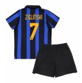 Maillot de football Réplique Inter Milan Piotr Zielinski #7 Domicile Enfant 2026-27 Manche Courte (+ Pantalon court)