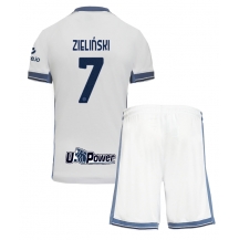 Maillot de football Réplique Inter Milan Piotr Zielinski #7 Extérieur Enfant 2024-25 Manche Courte (+ Pantalon court)