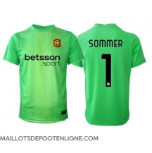 Maillot de football Réplique Inter Milan Yann Sommer #1 Gardien de but Troisième 2025-26 Manche Courte