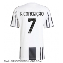 Maillot de football Réplique Juventus Francisco Conceicao #7 Domicile 2025-26 Manche Courte