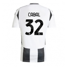 Maillot de football Réplique Juventus Juan Cabal #32 Domicile 2024-25 Manche Courte