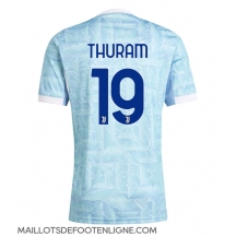 Maillot de football Réplique Juventus Khephren Thuram #19 Extérieur 2025-26 Manche Courte