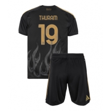Maillot de football Réplique Juventus Khephren Thuram #19 Troisième Enfant 2026-27 Manche Courte (+ Pantalon court)