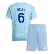 Maillot de football Réplique Juventus Lloyd Kelly #6 Extérieur Enfant 2025-26 Manche Courte (+ Pantalon court)