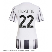 Maillot de football Réplique Juventus Weston McKennie #22 Domicile Femme 2025-26 Manche Courte
