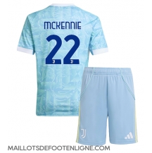 Maillot de football Réplique Juventus Weston McKennie #22 Extérieur Enfant 2025-26 Manche Courte (+ Pantalon court)