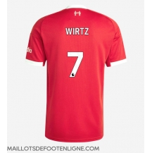Maillot de football Réplique Liverpool Florian Wirtz #7 Domicile 2025-26 Manche Courte