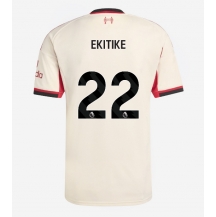 Maillot de football Réplique Liverpool Hugo Ekitike #22 Extérieur 2025-26 Manche Courte