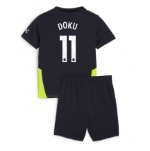 Maillot de football Réplique Manchester City Jeremy Doku #11 Extérieur Enfant 2024-25 Manche Courte (+ Pantalon court)