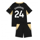 Maillot de football Réplique Manchester City Josko Gvardiol #24 Extérieur Enfant 2026-27 Manche Courte (+ Pantalon court)