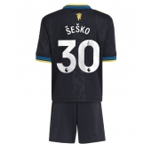 Maillot de football Réplique Manchester United Benjamin Sesko #30 Troisième Enfant 2025-26 Manche Courte (+ Pantalon court)