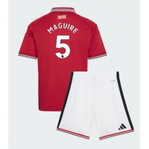Maillot de football Réplique Manchester United Harry Maguire #5 Domicile Enfant 2026-27 Manche Courte (+ Pantalon court)