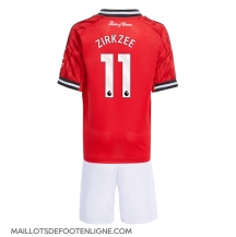 Maillot de football Réplique Manchester United Joshua Zirkzee #11 Domicile Enfant 2025-26 Manche Courte (+ Pantalon court)