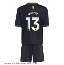 Maillot de football Réplique Manchester United Patrick Dorgu #13 Troisième Enfant 2025-26 Manche Courte (+ Pantalon court)
