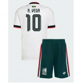 Maillot de football Réplique Mexico Alexis Vega #10 Extérieur Enfant Mondial 2026 Manche Courte (+ Pantalon court)