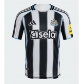 Maillot de football Réplique Newcastle United Domicile 2025-26 Manche Courte