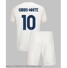 Maillot de football Réplique Nottingham Forest Morgan Gibbs-White #10 Extérieur Enfant 2025-26 Manche Courte (+ Pantalon court)